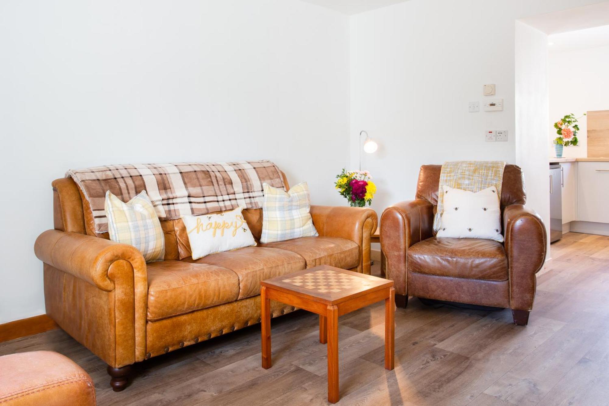 Mike'S 3-Bedroom Countryside Cottage Alness Exteriör bild